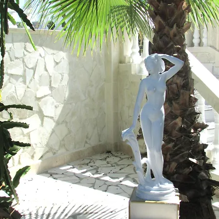Castellino Studios Guest house 2*