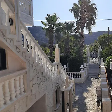 Castellino Studios Guest house